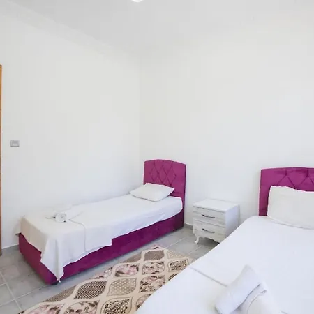 Fethiye-kaya Koey'de 6 Kisilik Devina * Кечилер